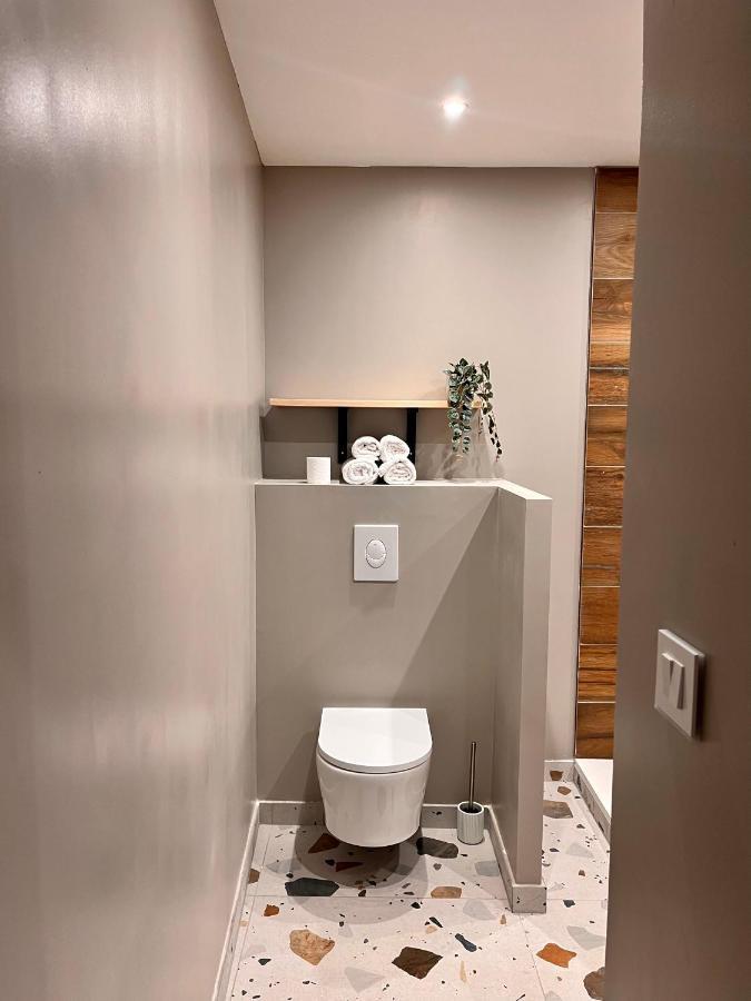 Au Coeur De Hyeres, Ideal Pour Les Couples ! 외부 사진