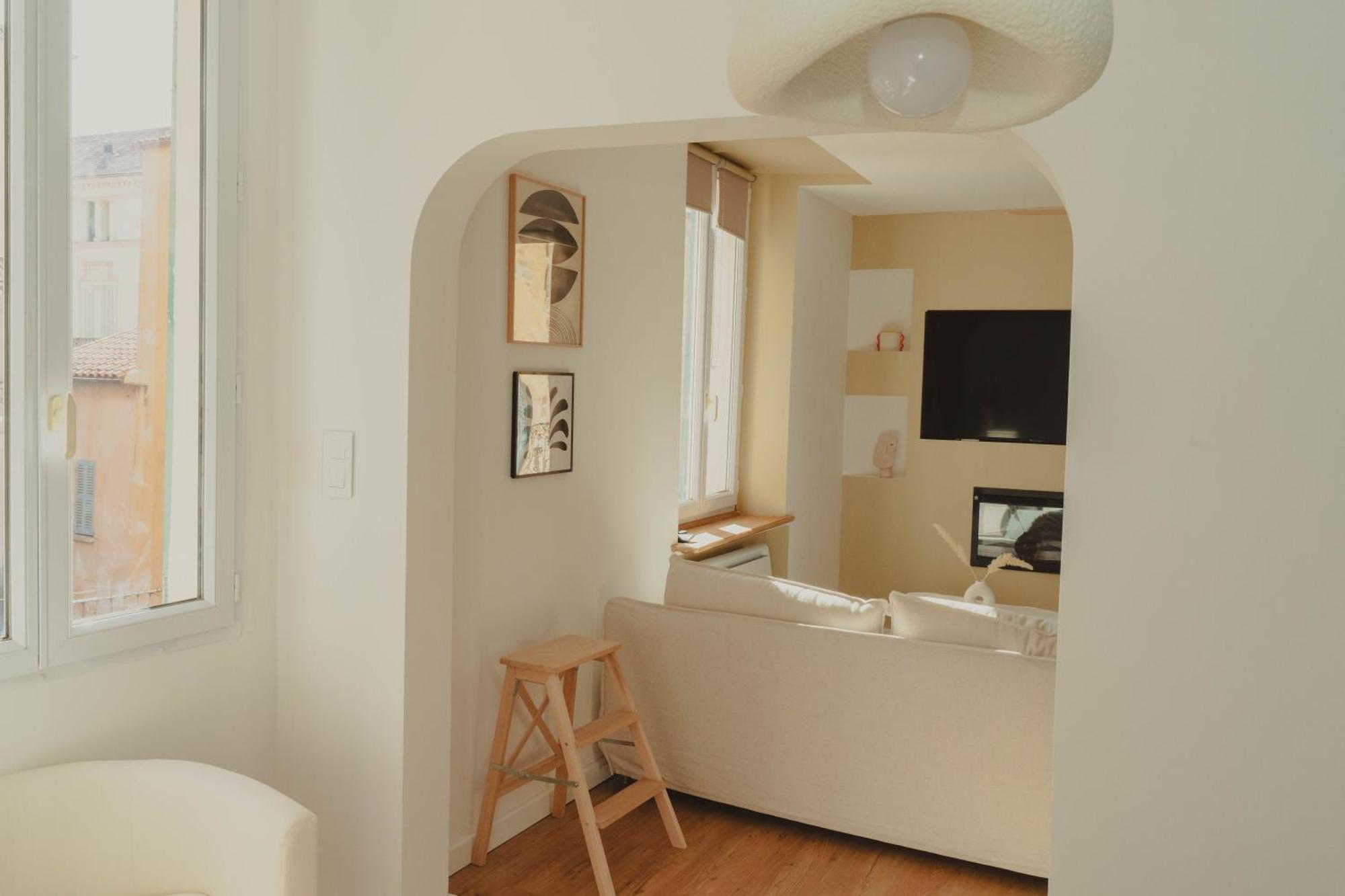 Au Coeur De Hyeres, Ideal Pour Les Couples ! 외부 사진