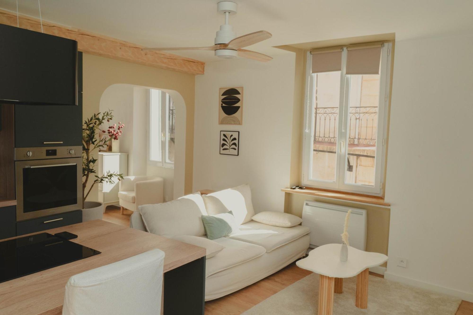 Au Coeur De Hyeres, Ideal Pour Les Couples ! 외부 사진