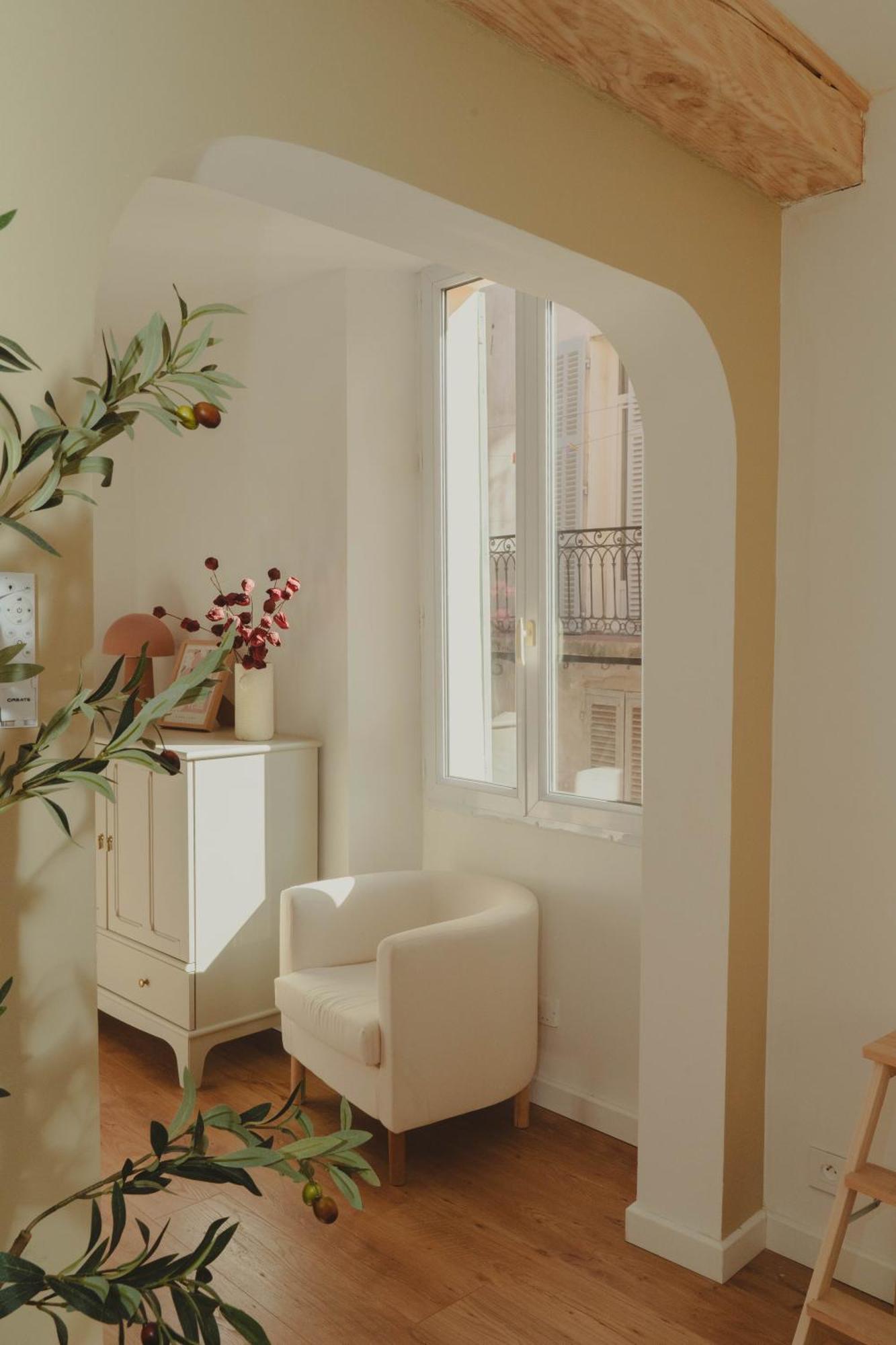 Au Coeur De Hyeres, Ideal Pour Les Couples ! 외부 사진